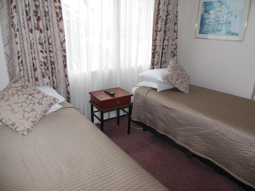 Asure Camelot Arms Motor Lodge Auckland Ngoại thất bức ảnh