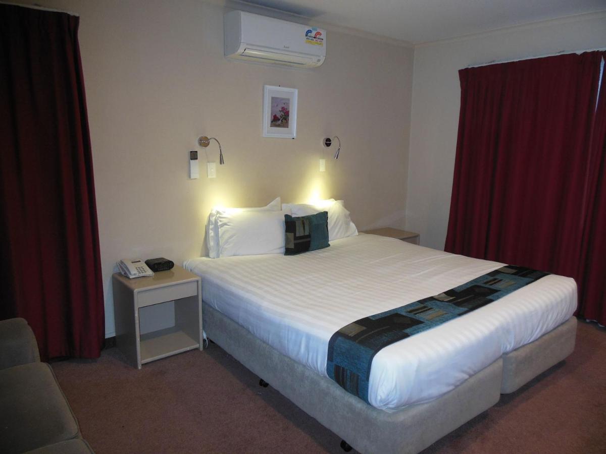 Asure Camelot Arms Motor Lodge Auckland Phòng bức ảnh