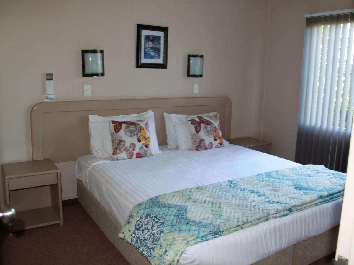 Asure Camelot Arms Motor Lodge Auckland Phòng bức ảnh