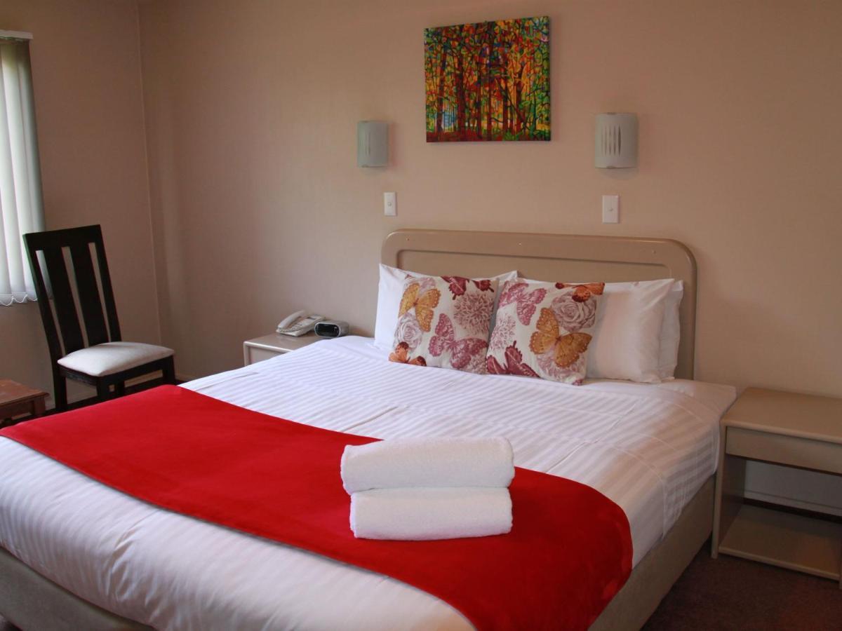 Asure Camelot Arms Motor Lodge Auckland Phòng bức ảnh