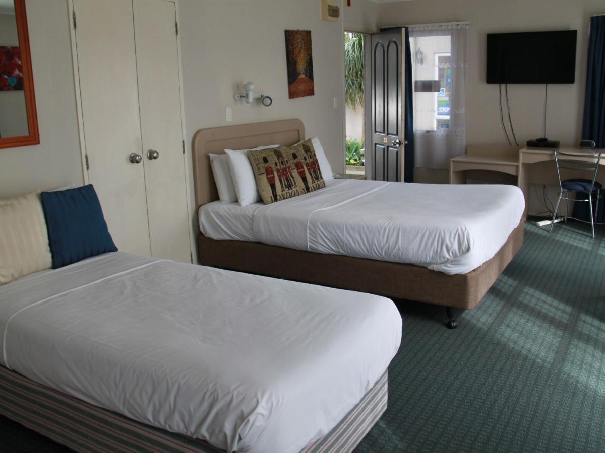 Asure Camelot Arms Motor Lodge Auckland Phòng bức ảnh
